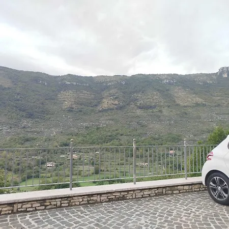 Lägenhet A Casa Dei Nonni Vallecorsa